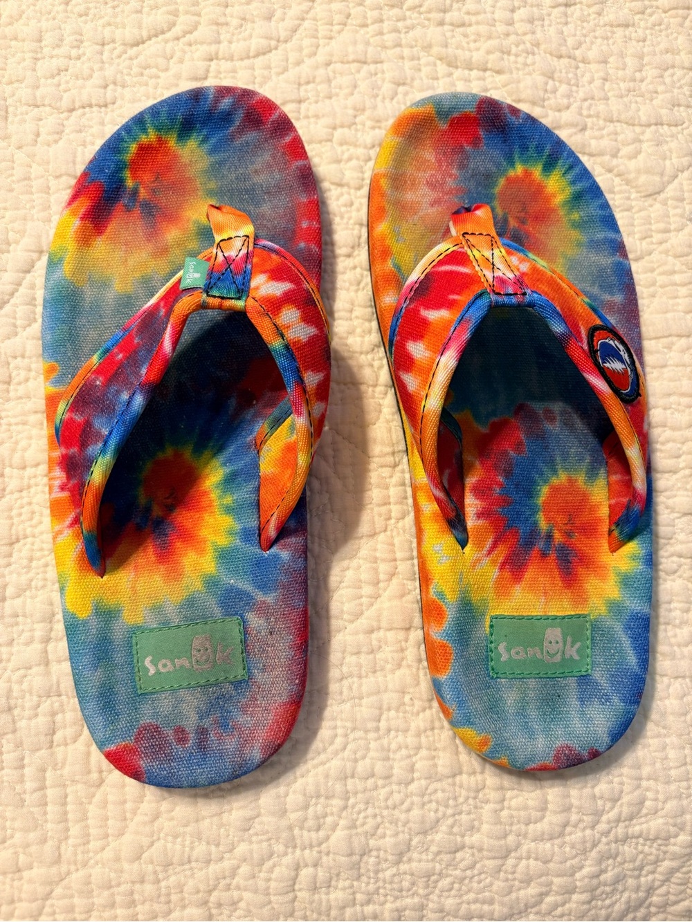 Sanuk Men’s Grateful Dead Tie Dye Flip Flops